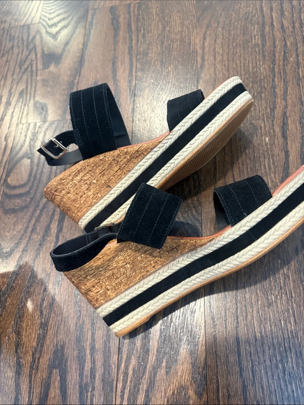 Coach and Four Woman’s Black Suede Platform Sandals - Size 6.5